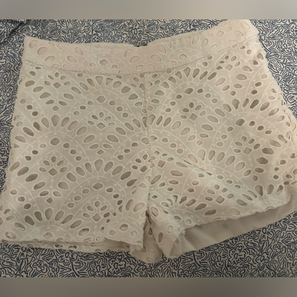 Alice+Olivia Summer Shorts With Cute Patterns.